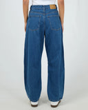 All About Eve Hallie Barrel Leg Jean