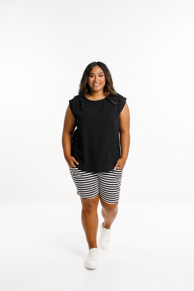 Homelee Apartment Shorts Hustle Surf Moto